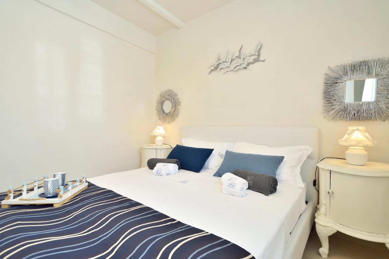 Casa Con Accesso Al Mare Lejlighed Santa Maria Del Focallo Eksteriør billede