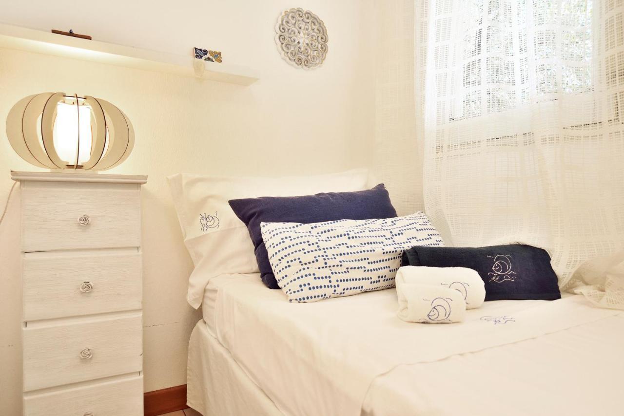 Casa Con Accesso Al Mare Lejlighed Santa Maria Del Focallo Eksteriør billede